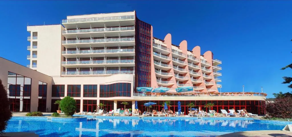 Apollo Resort